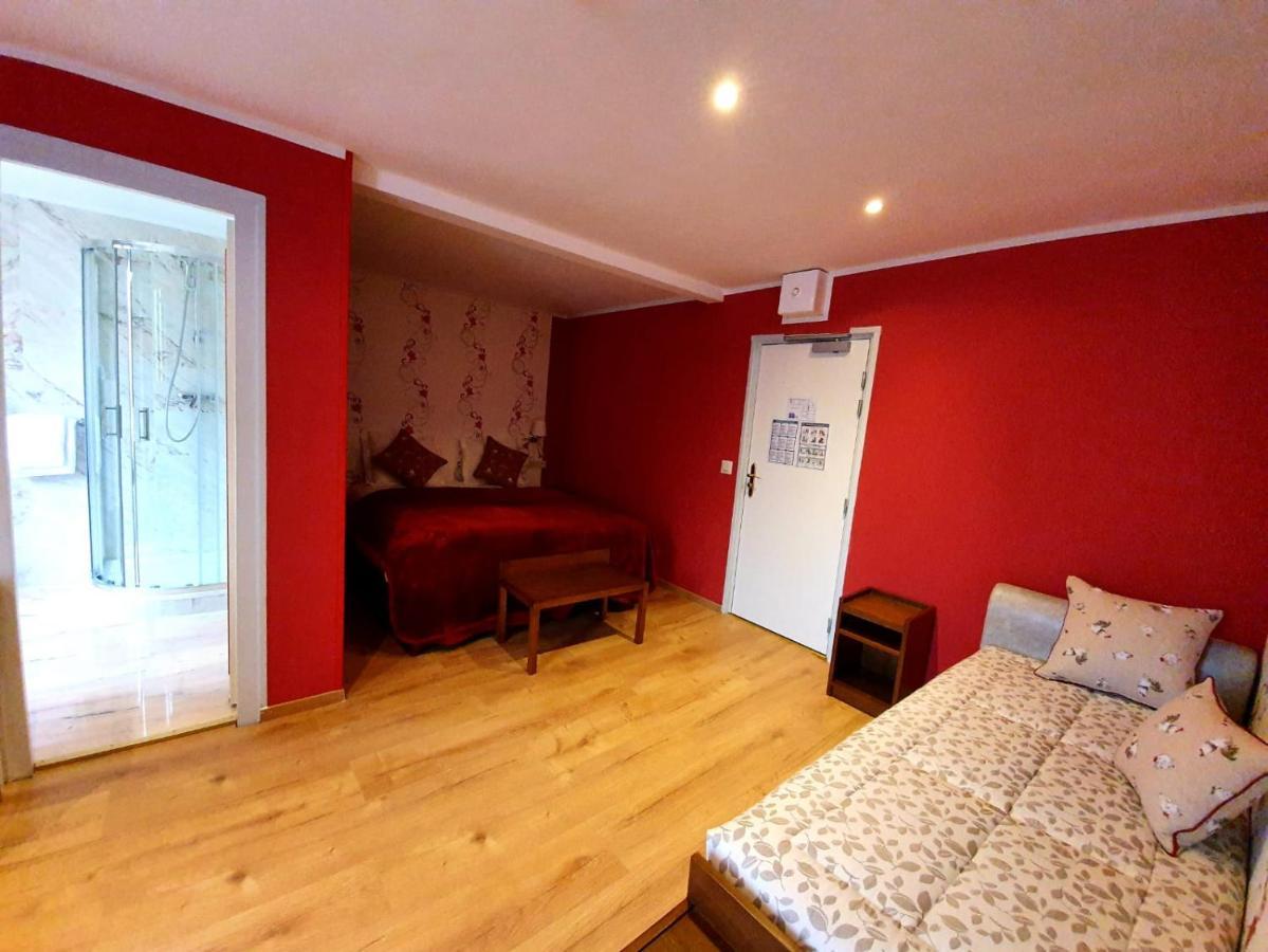 Croix Blanche De Sologne Hotell Chaumont-sur-Tharonne Eksteriør bilde